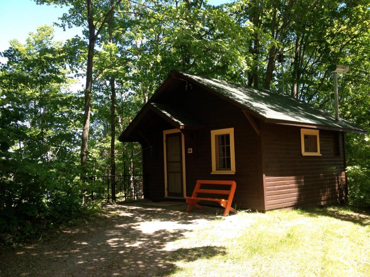 Miners' Bay Lodge Minden Exteriör bild